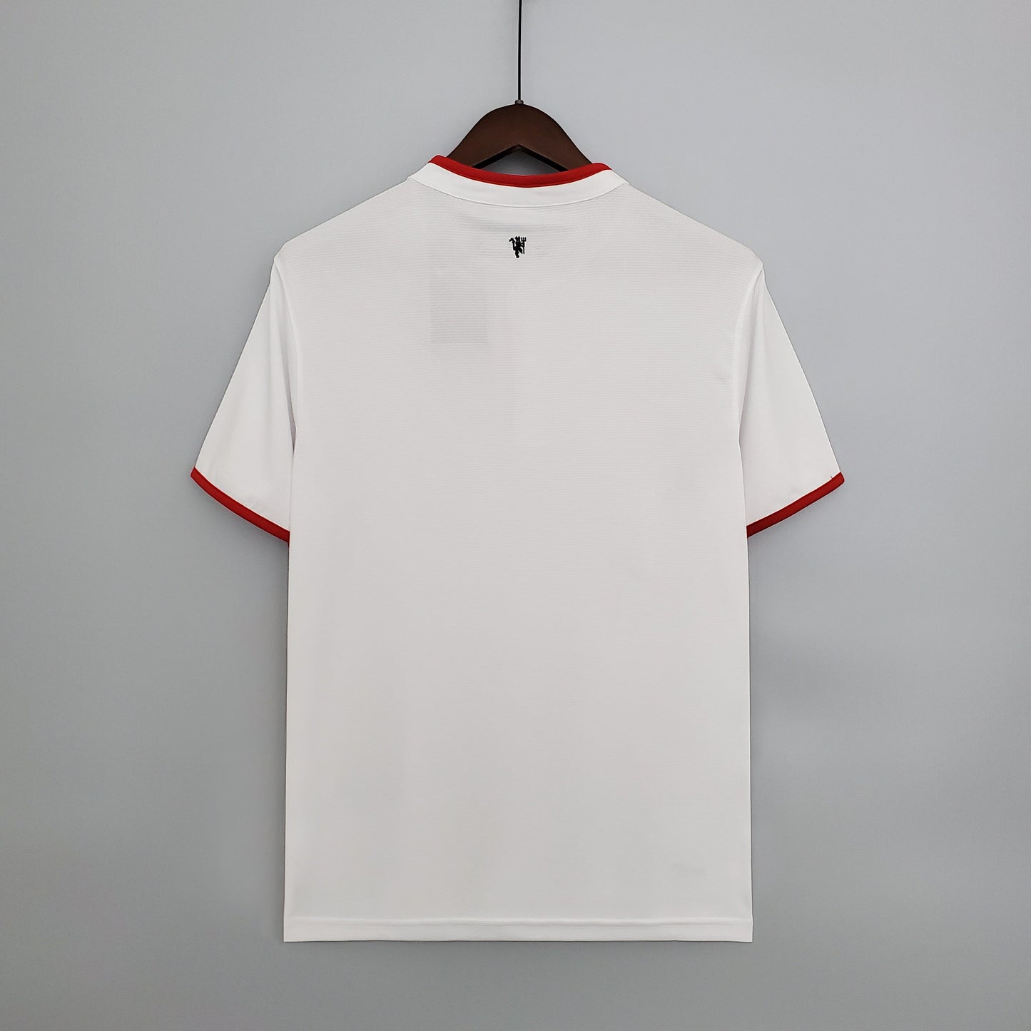 Manchester United 2013-14 Away Jersey – White Nike AON Retro Premier League Football Shirt | Rooney Van Persie Giggs