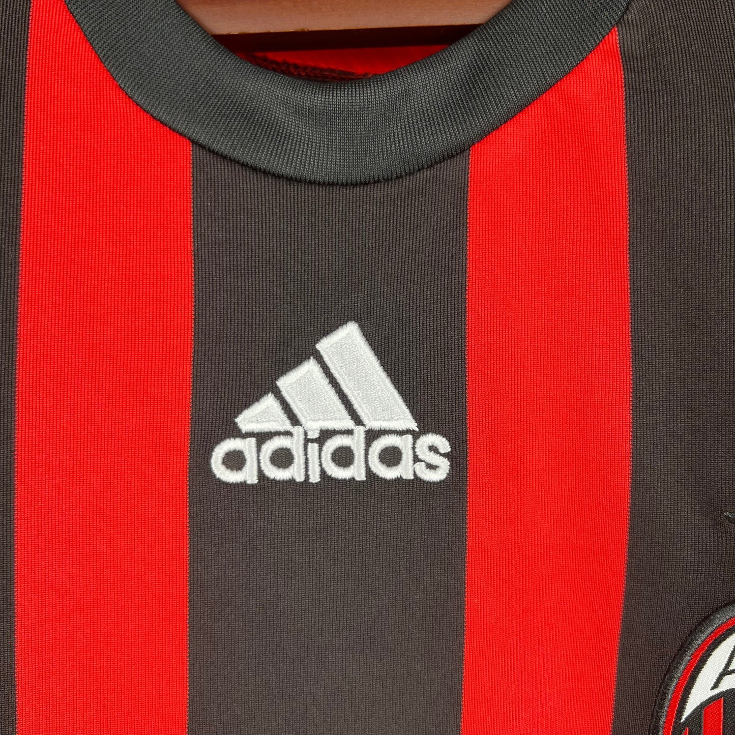 AC Milan 2008-09 Home Retro Jersey – Adidas Black Red Stripes Bwin Kit | Kaká Pirlo Ronaldinho Beckham Maldini Era