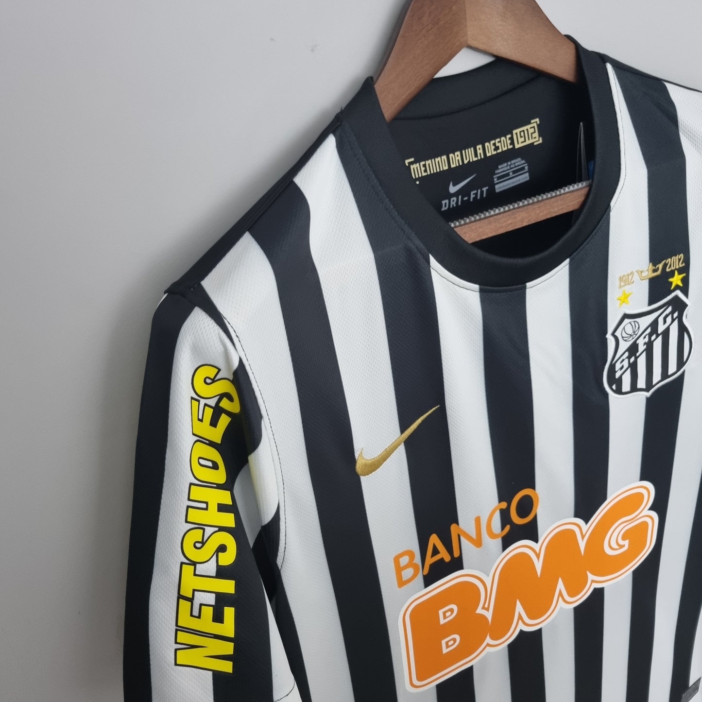 Santos FC 2013 Away Jersey – Black & White Stripes Nike Banco BMG Netshoes Retro Brasileirão Football Shirt | Neymar Era Classic Santos Kit