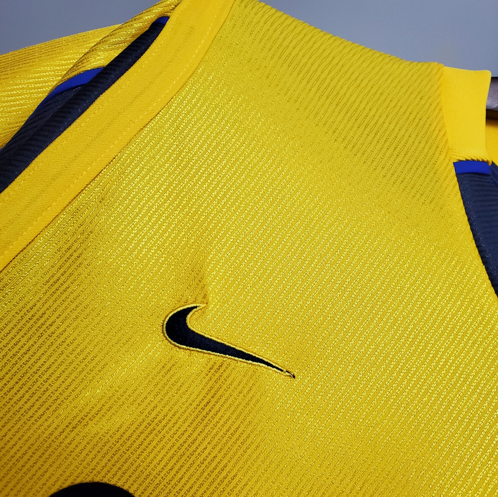 Arsenal 1999-2000 Away Jersey – Yellow Nike SEGA Retro Premier League Football Shirt | Bergkamp Henry Vieira Overmars Ljungberg Classic Gunners Kit