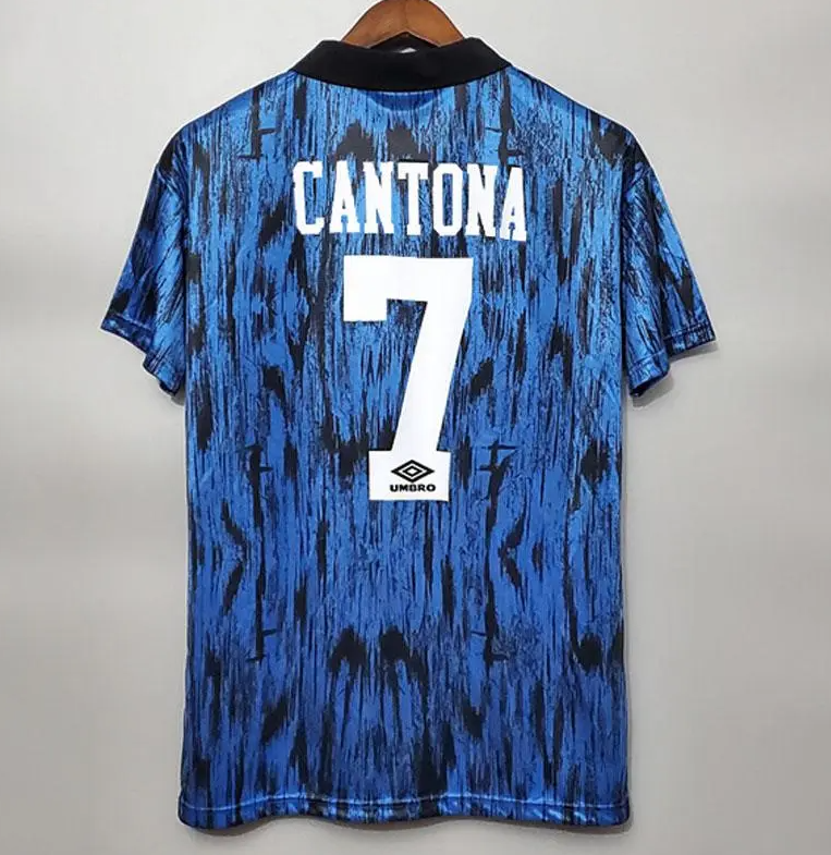 Manchester United 1992-93 Away Retro Jersey – Umbro Blue Black Abstract Sharp Cantona First Premier League Champion Fan Version Football Shirt