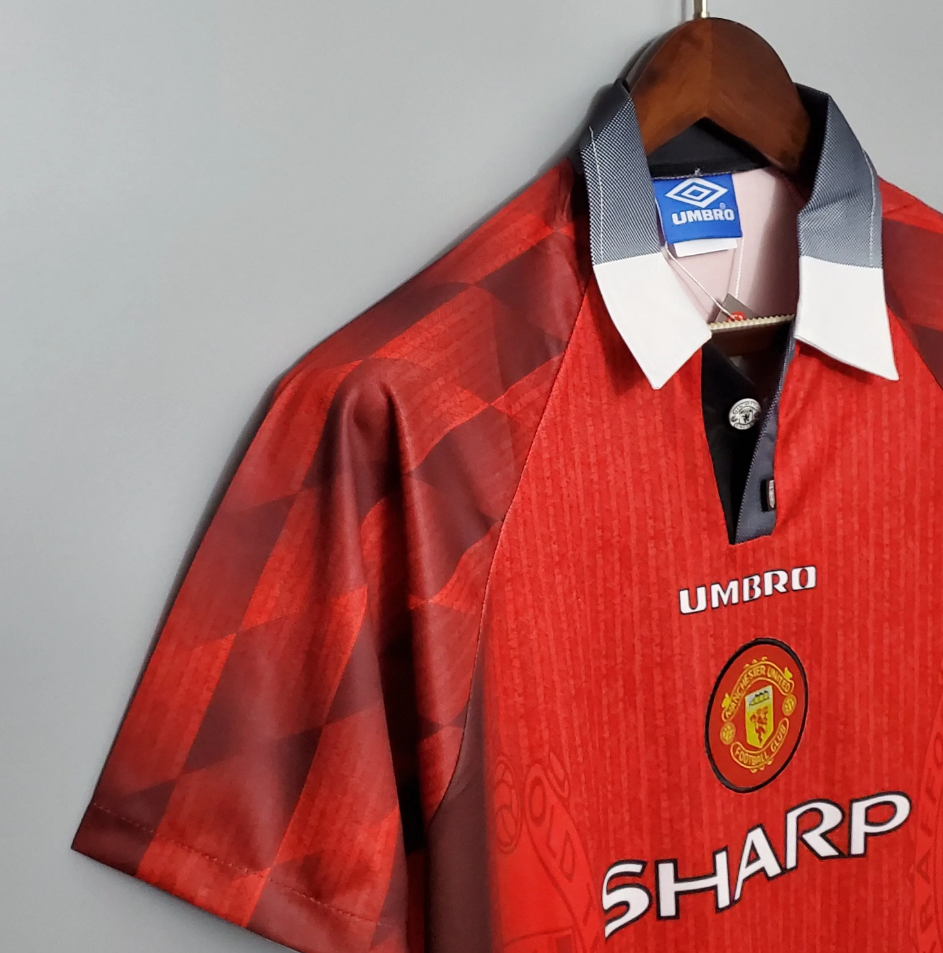 Manchester United 1996-97 Home Jersey – Red Umbro SHARP Theatre of Dreams Retro Premier League Football Shirt | Cantona Beckham Giggs Keane