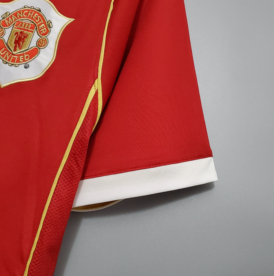 Manchester United 2006-07 Home Retro Jersey – Nike Red AIG Ronaldo Rooney Giggs Scholes Vidic Park Ji-Sung Premier League Champion Fan Version Football Shirt