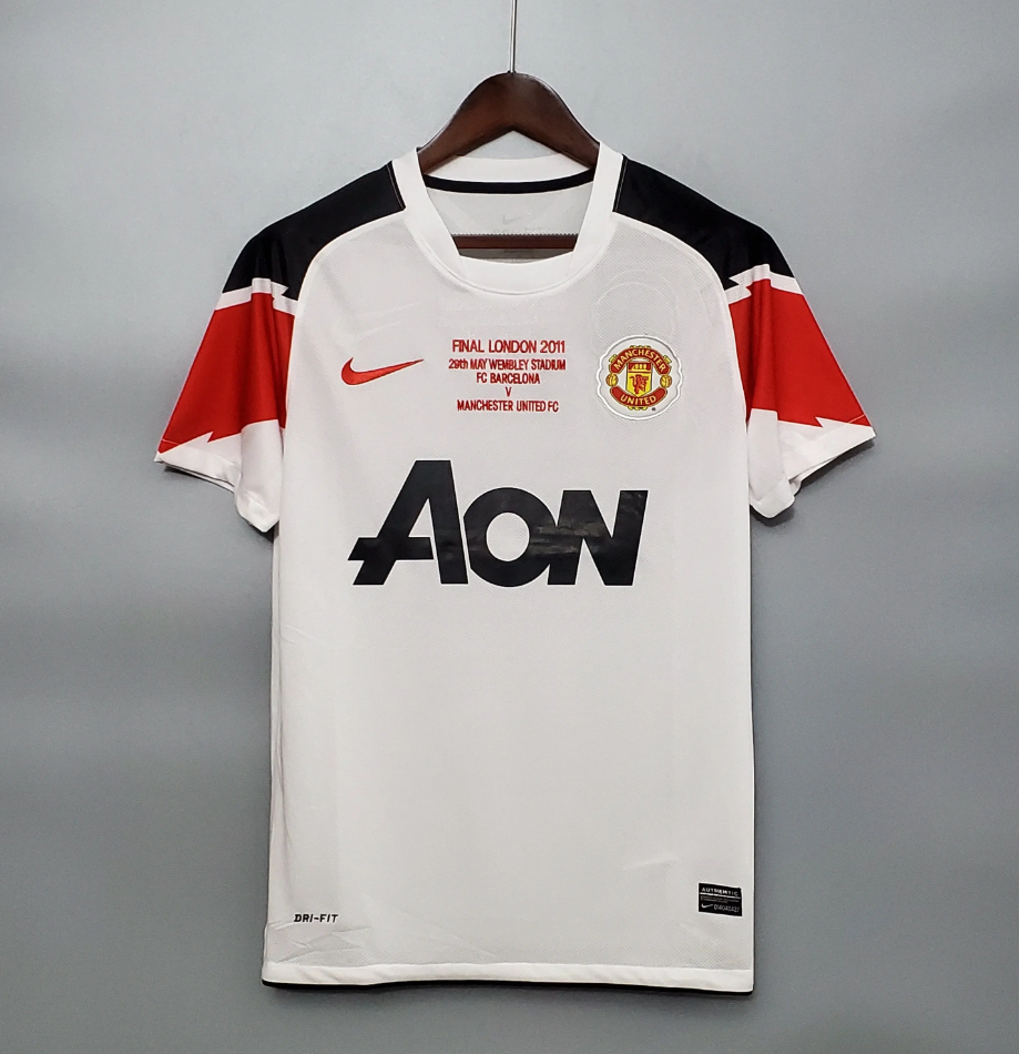 Manchester United 2010-11 Champions League Final Away Jersey – White Nike AON Wembley Retro Football Shirt
