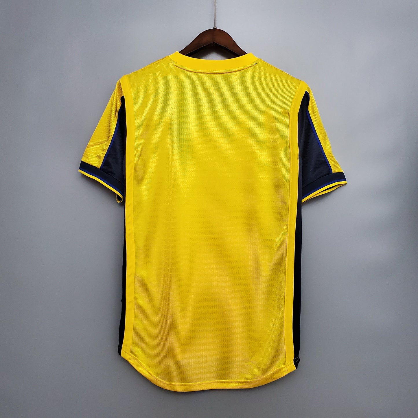 Arsenal 1999 - 01 Away Jersey
