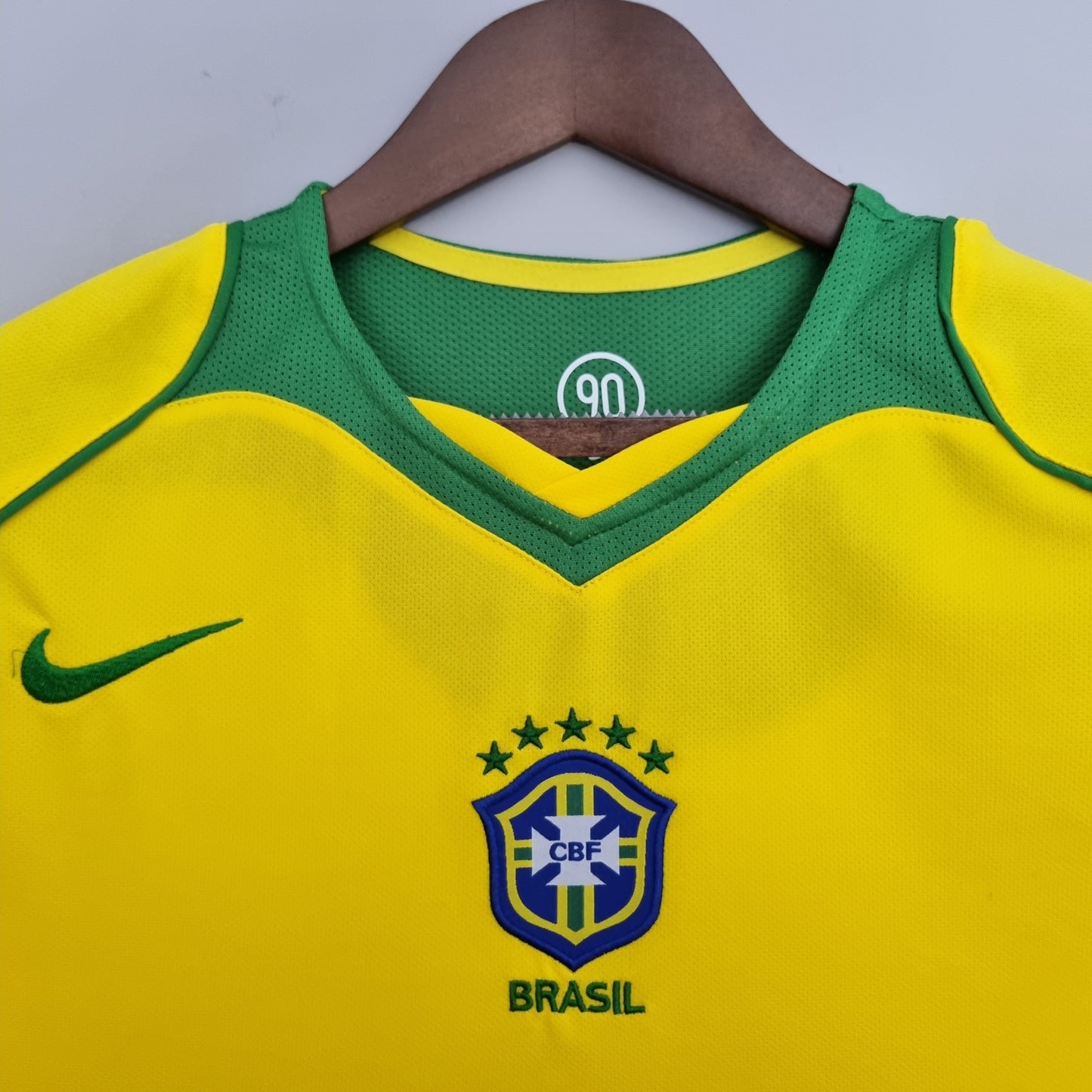 Brazil 2006 World Cup Home Retro Soccer Jersey – Nike CBF Ronaldinho Kaka Ronaldo Roberto Carlos Kit