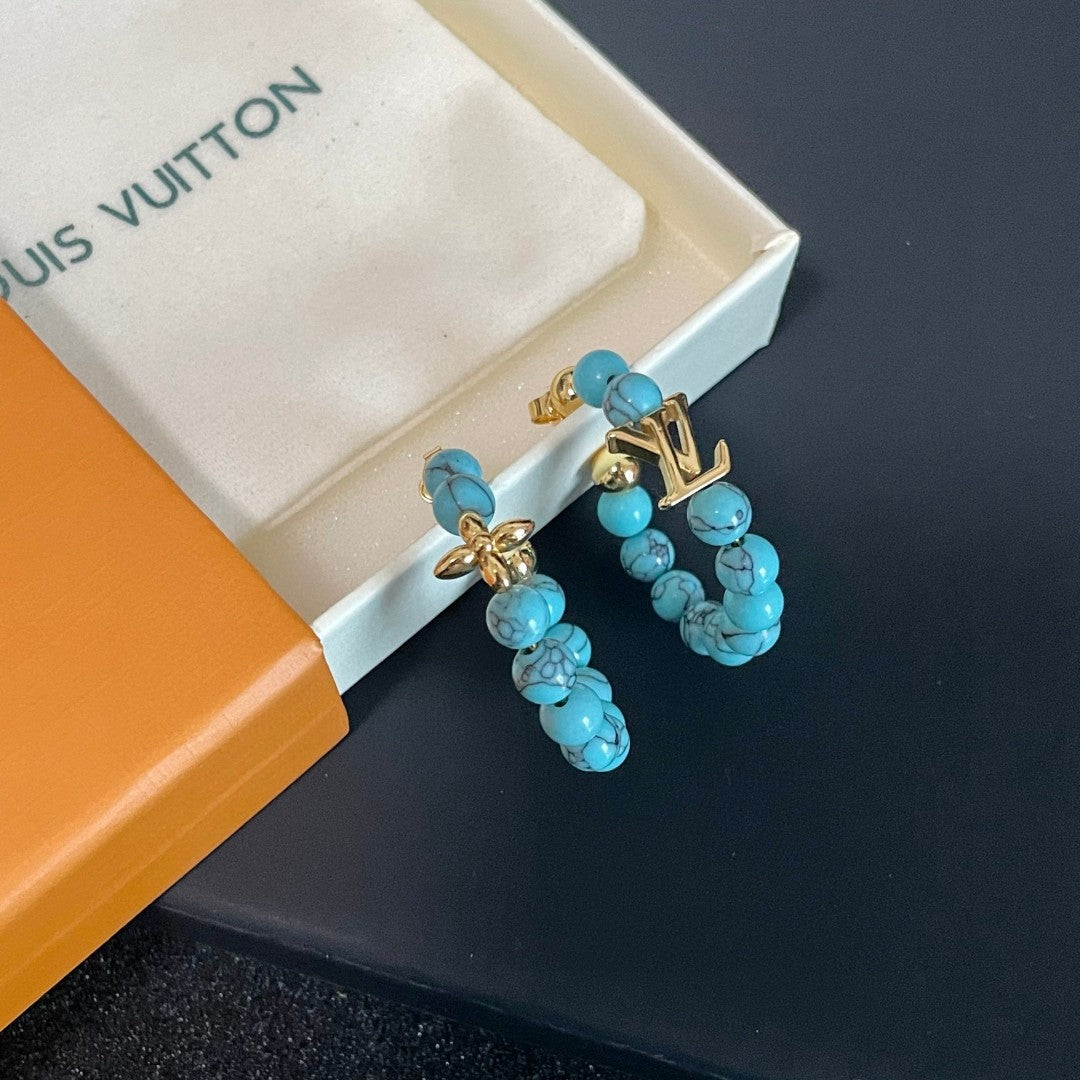 Louis Vuitton Clover Letter Stud Earrings – Style 02 - image 7