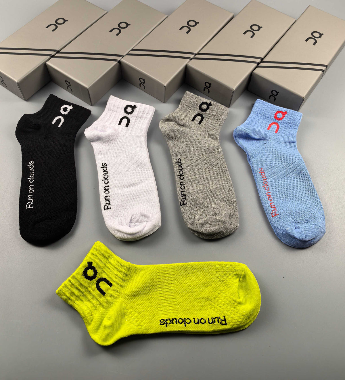 On Neutral Neon Yellow Low Opening No-Show Socks, image 3