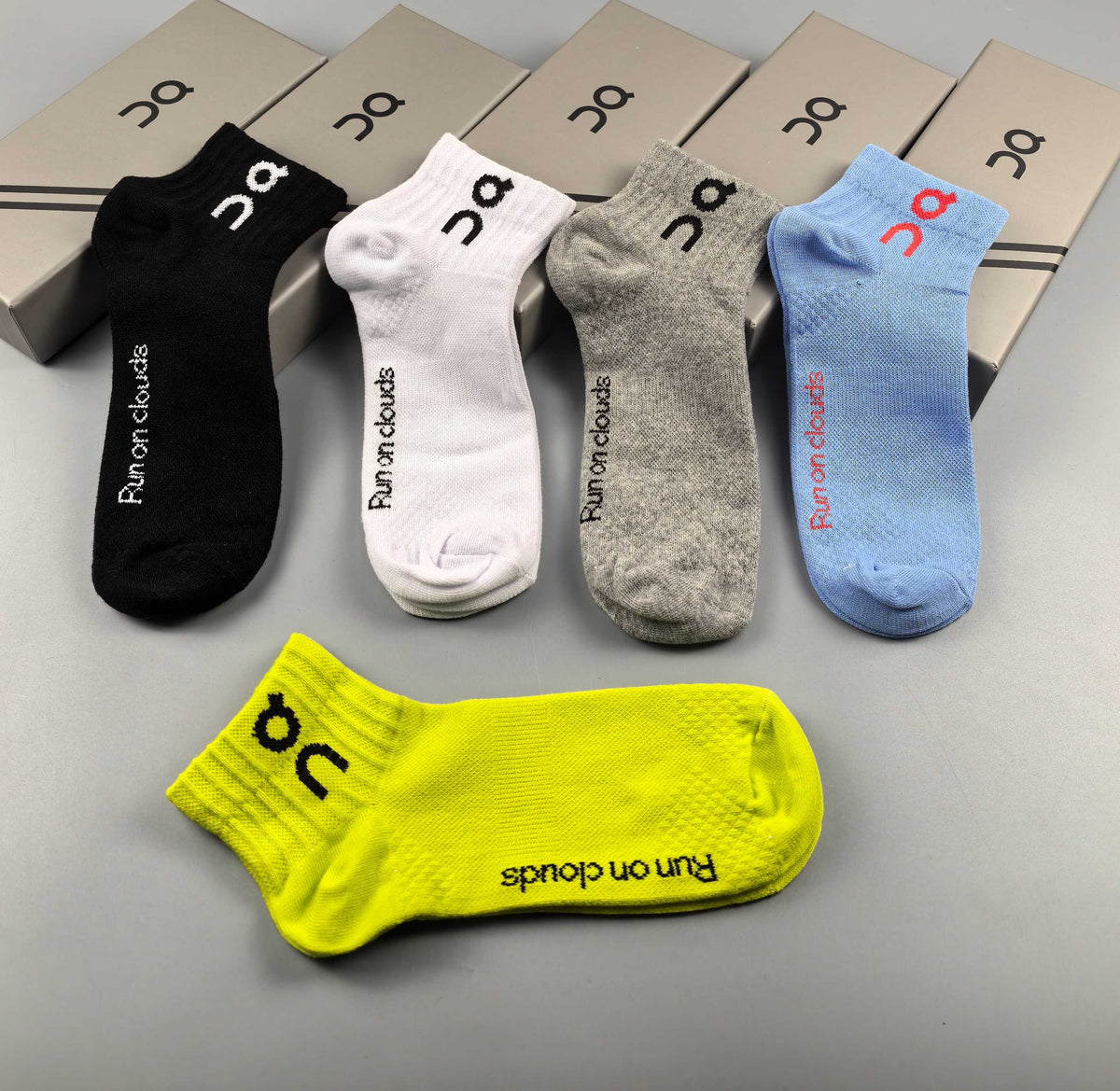 On Neutral Neon Yellow Low Opening No-Show Socks, image 5