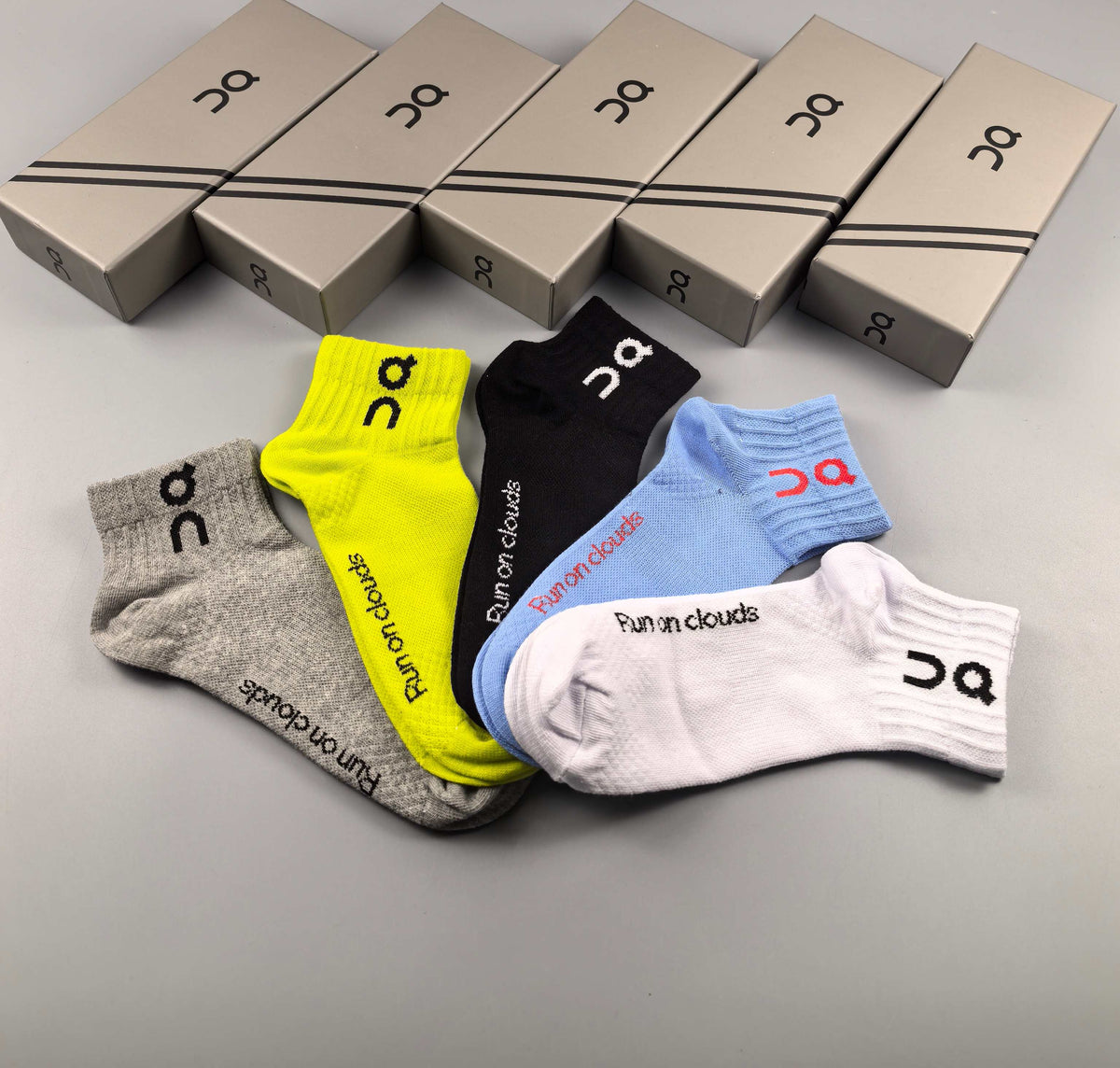 On Neutral Neon Yellow Low Opening No-Show Socks, image 8