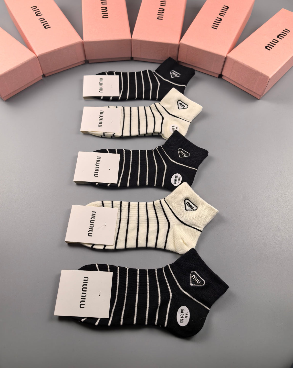 Miu Miu Black Cream Narrow Stripe Triangle Mix Ankle Socks, image 1