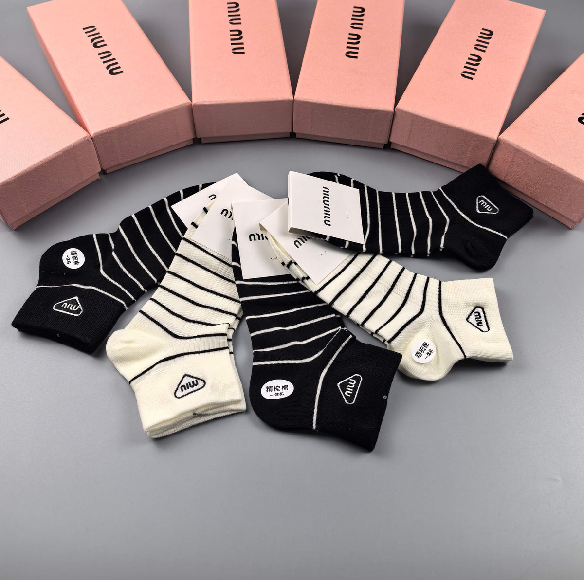 Miu Miu Black Cream Narrow Stripe Triangle Mix Ankle Socks, image 3