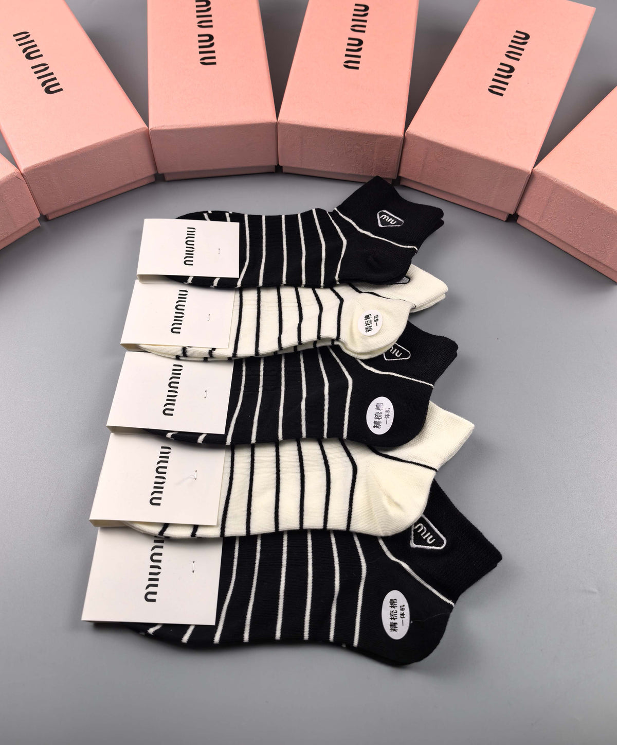 Miu Miu Black Cream Narrow Stripe Triangle Mix Ankle Socks, image 2