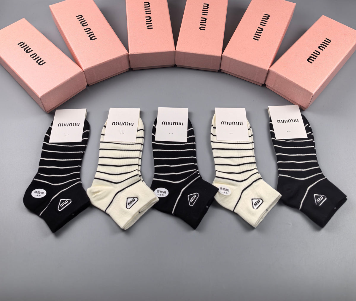 Miu Miu Black Cream Narrow Stripe Triangle Mix Ankle Socks, image 9