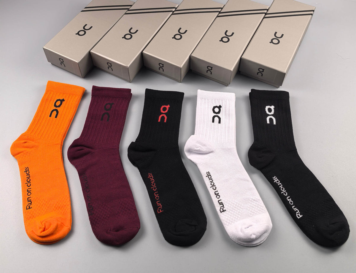 On Orange Burgundy Black Foot Text No-Show Socks, image 9