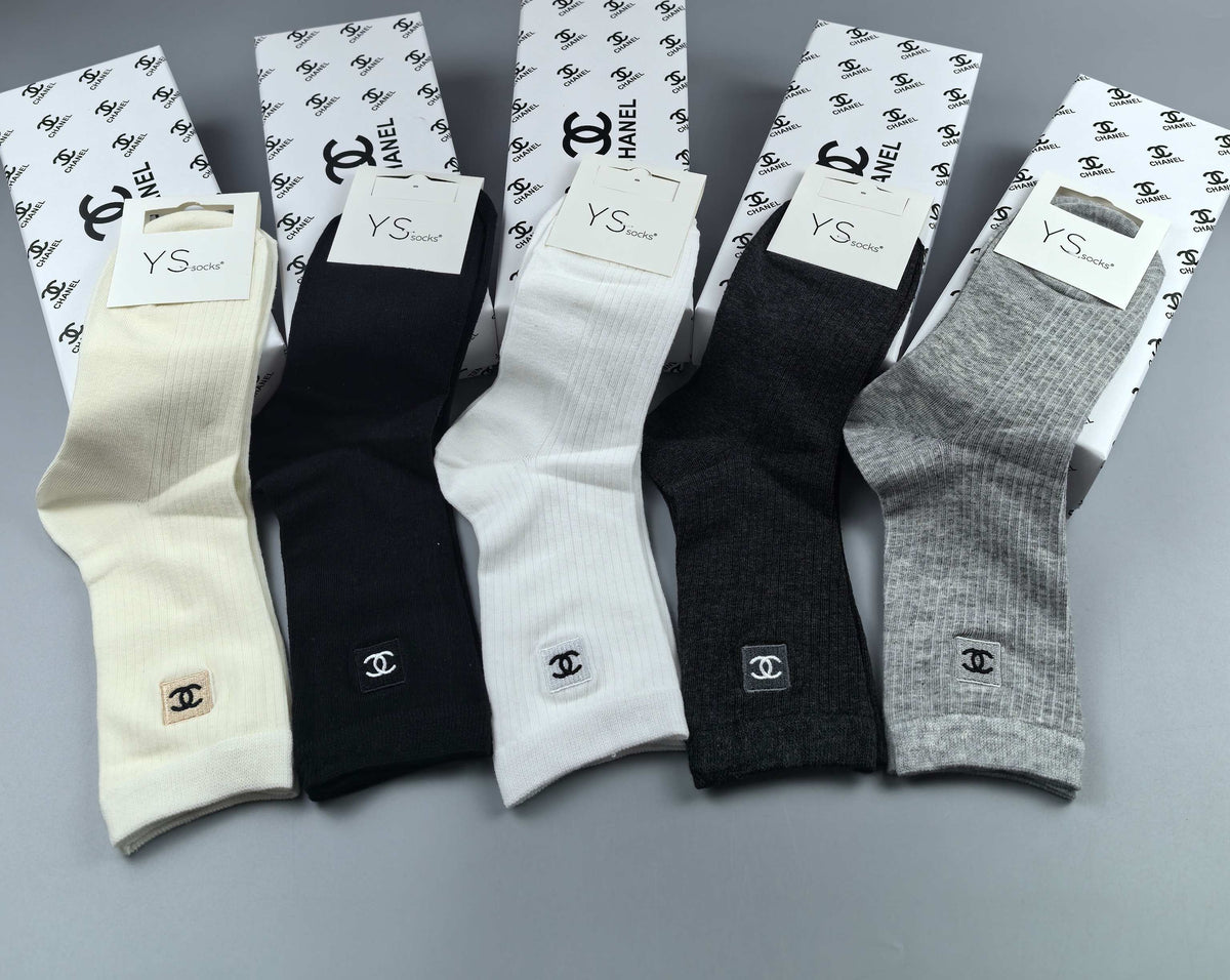 Chanel Neutral Grey White Small Toe Mark Ankle Socks, image 7