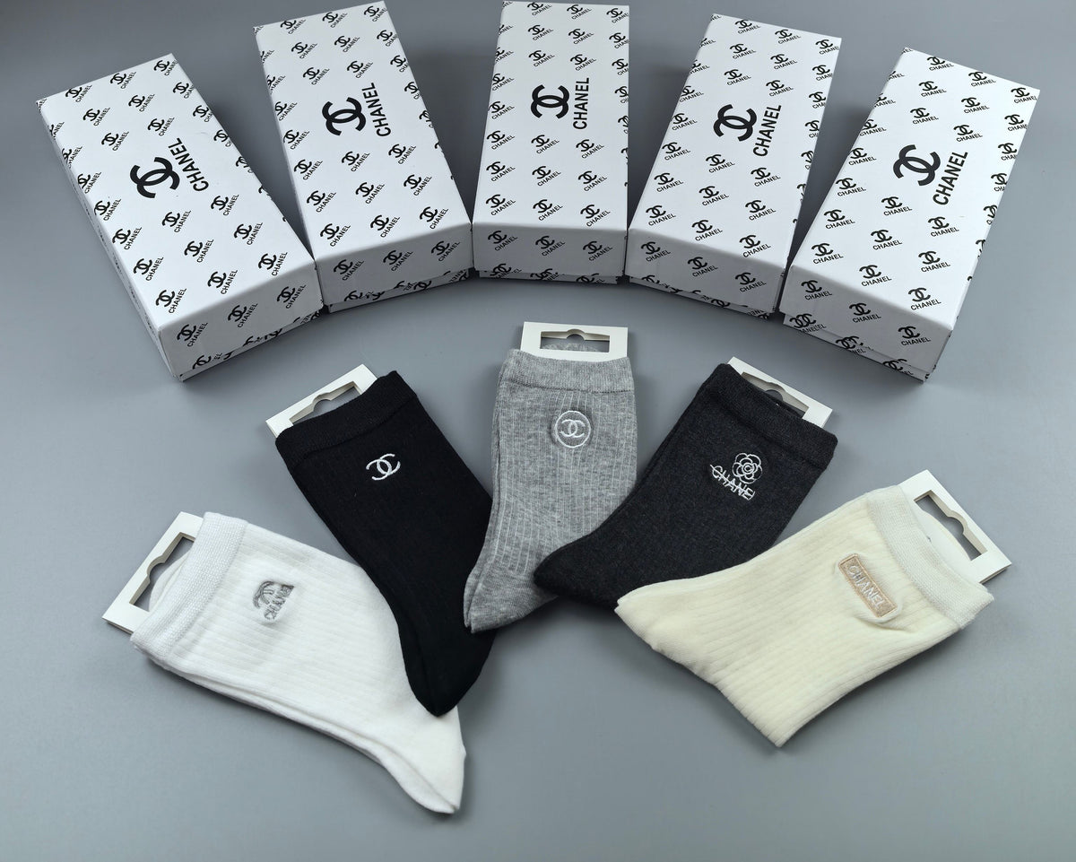 Chanel Neutral Grey Black Narrow Cuff Lines Ankle Socks, image 3