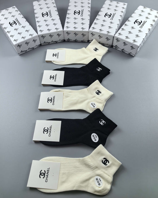 Chanel Black Cream Small Round Side Mark Ankle Socks, image 1