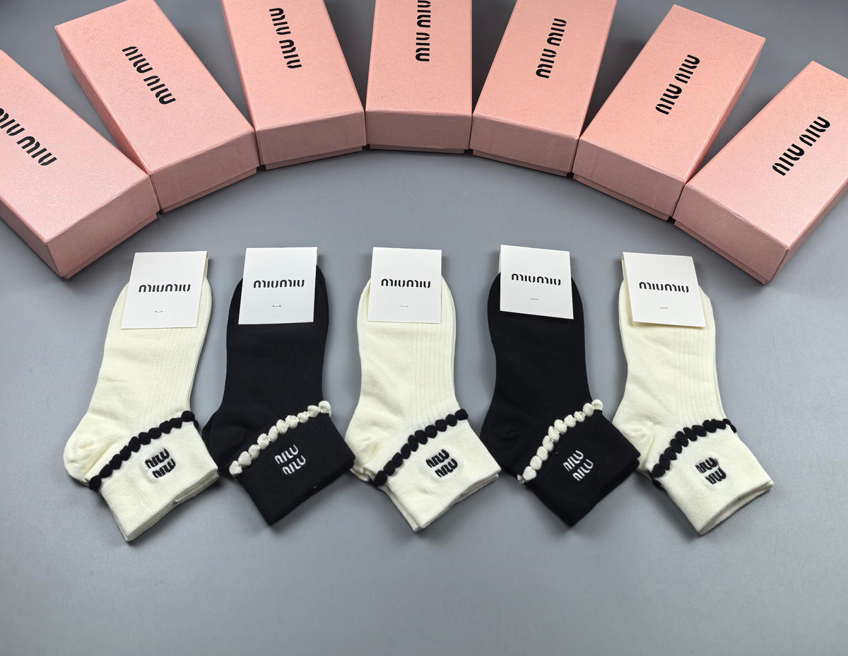 Miu Miu Black Cream Fine Stripe Cuffs Ankle Socks, image 9