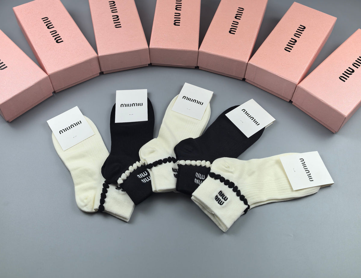 Miu Miu Black Cream Fine Stripe Cuffs Ankle Socks, image 7