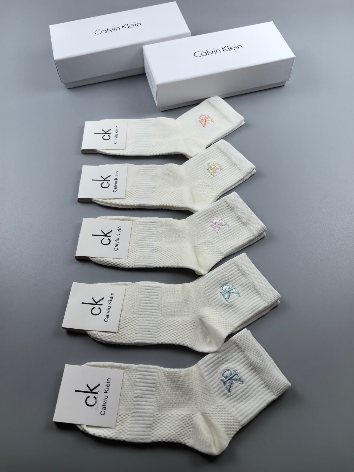 Calvin Klein White Small Motif Assortment Ankle Socks, image 1