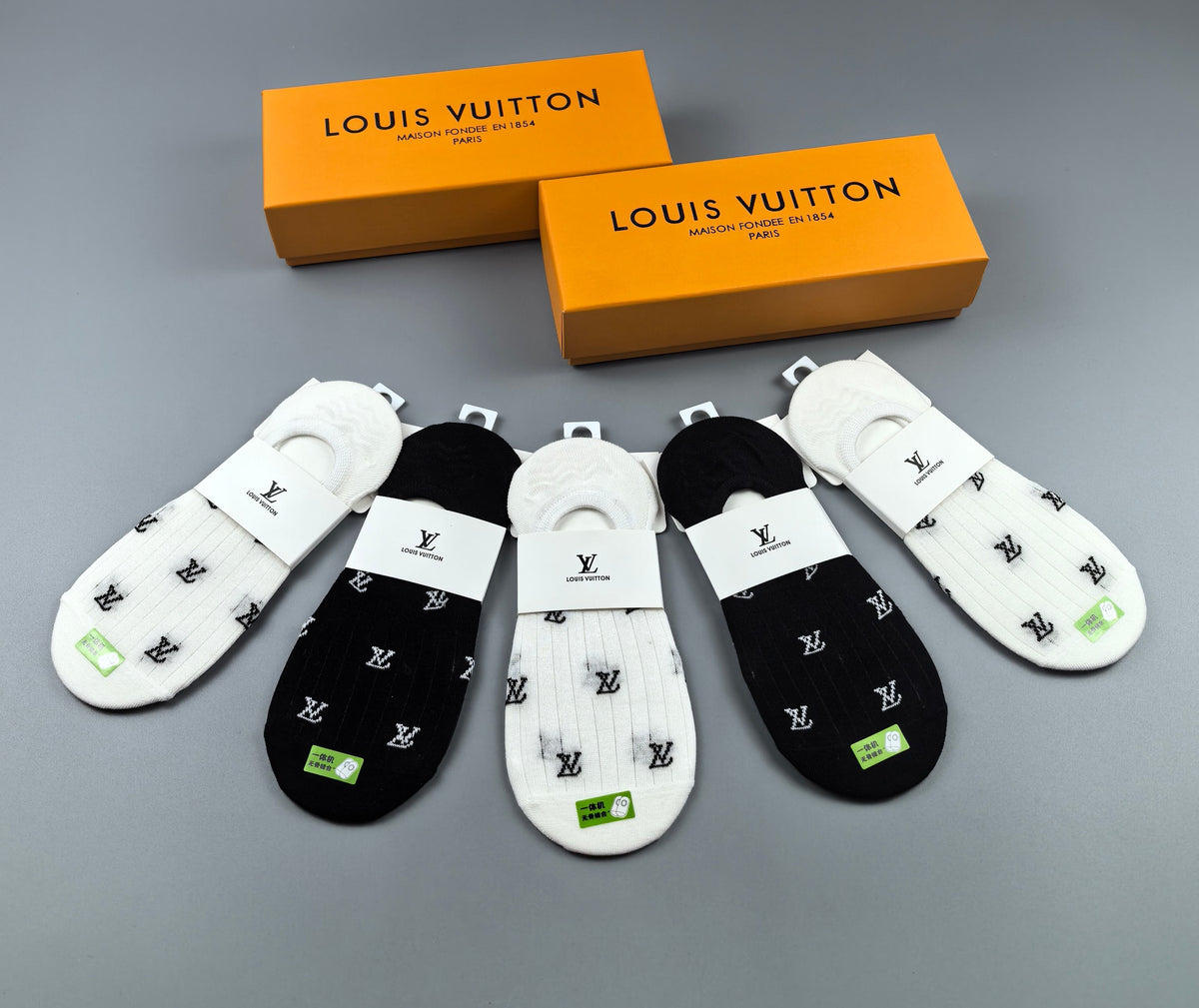 Louis Vuitton Black White Small Repeating Flowers No-Show Socks, image 11