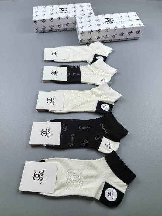 Chanel Black Cream Large Monogram Patches Ankle Socks, image 1