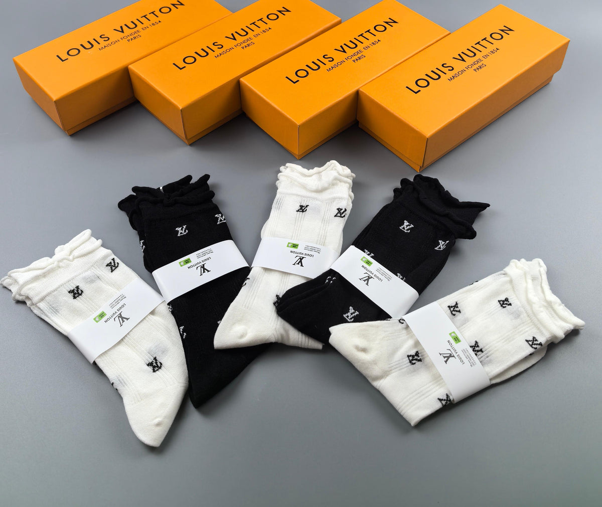 Louis Vuitton Black White Small Repeating Monograms Crew Socks, image 4