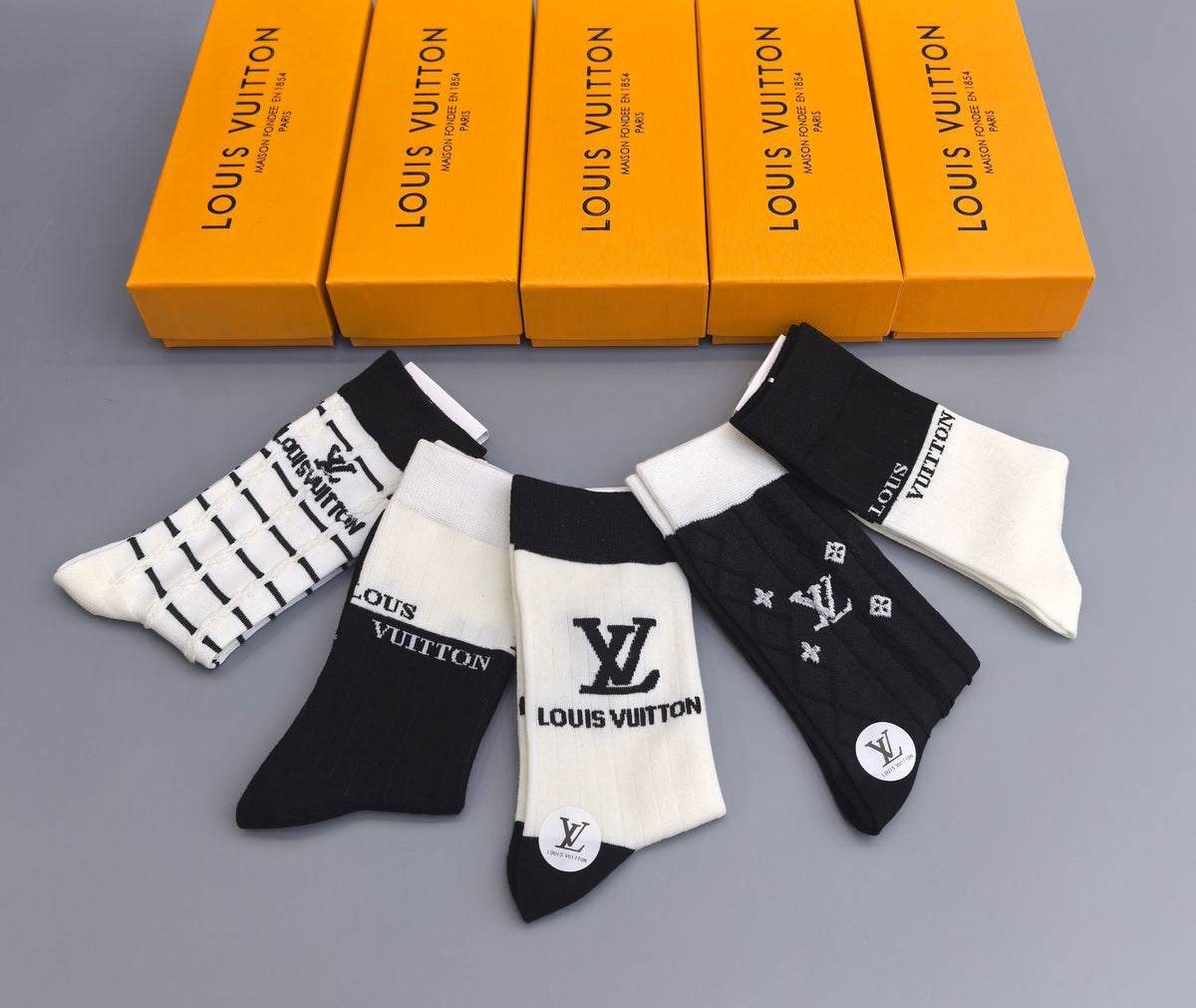Louis Vuitton Black White Mixed Graphic Panels Crew Socks, image 4