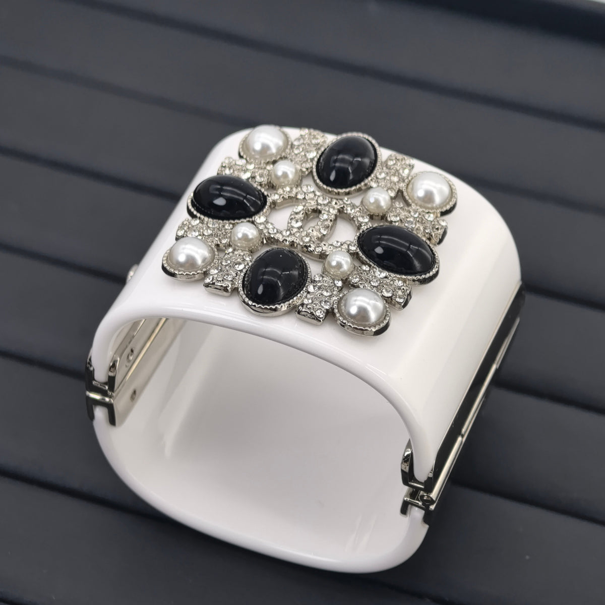 Chanel style bracelets - product photo 31