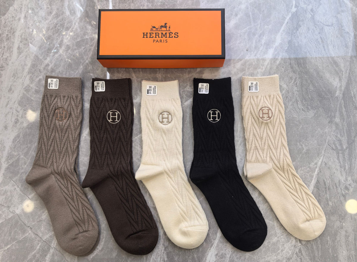 Hermès Neutral Small Circular H Crew Socks, image 2