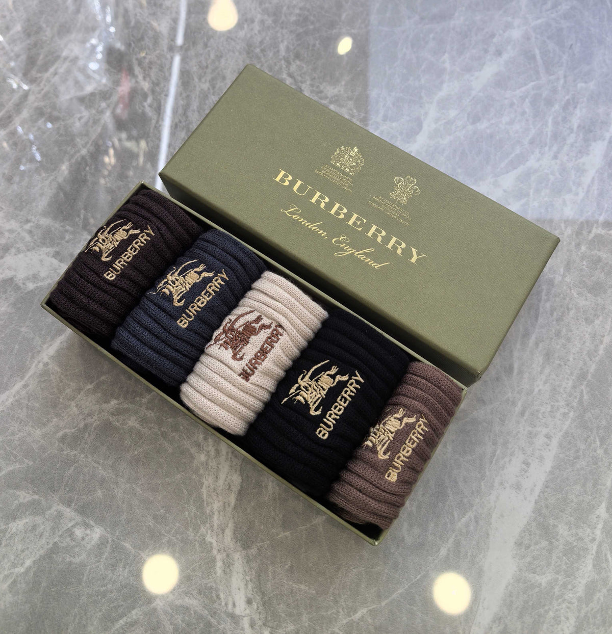 Burberry Earthy Brown Cream Small Cuff Horse Crew Socks, image 6