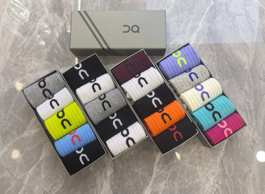 On Folded Multicolour Contrast Letter Panels Crew Socks, image 1