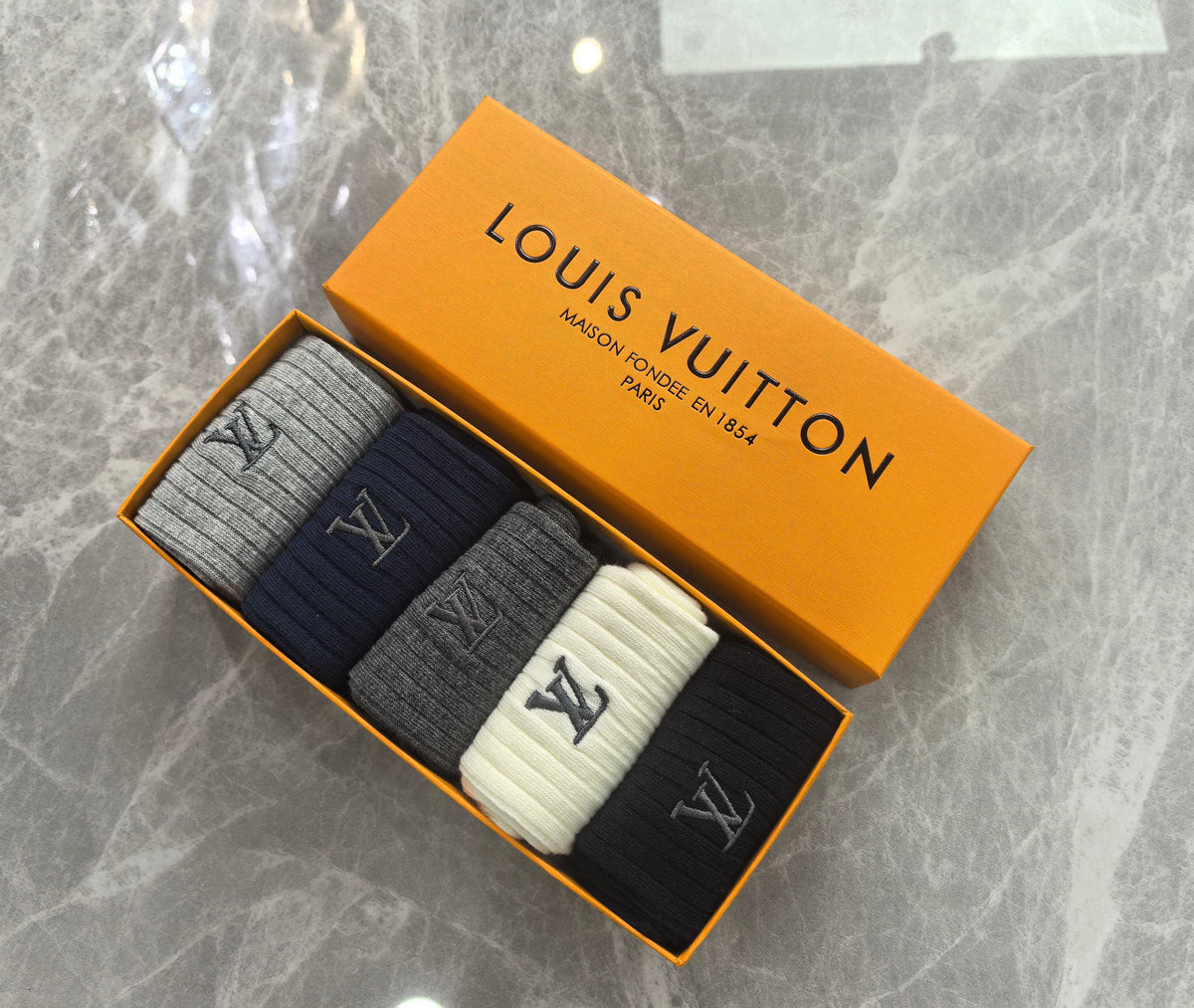 Louis Vuitton Navy Grey Cream Plain Cuff Monograms Crew Socks, image 6