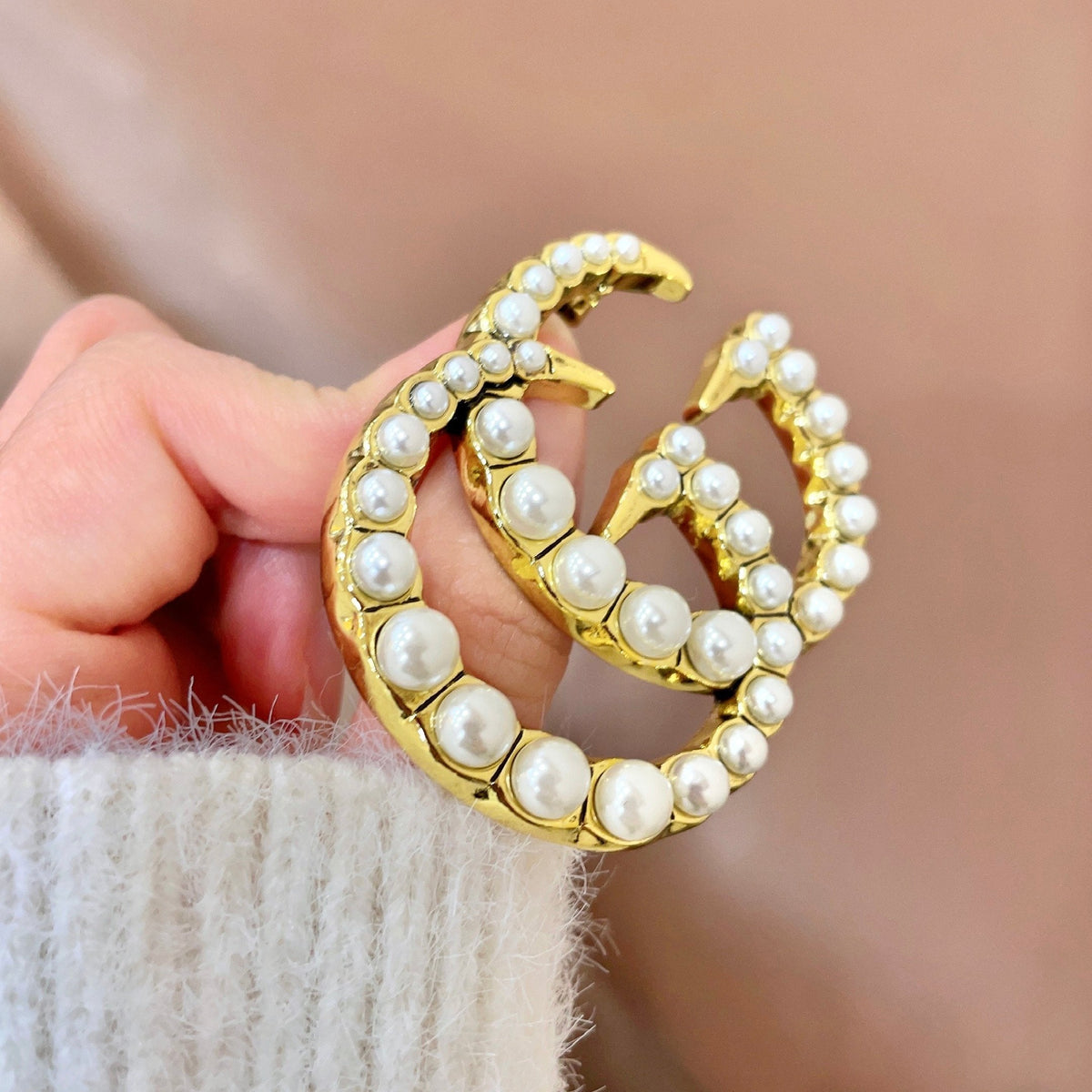 Gucci Brooch – Style 02 - image 3