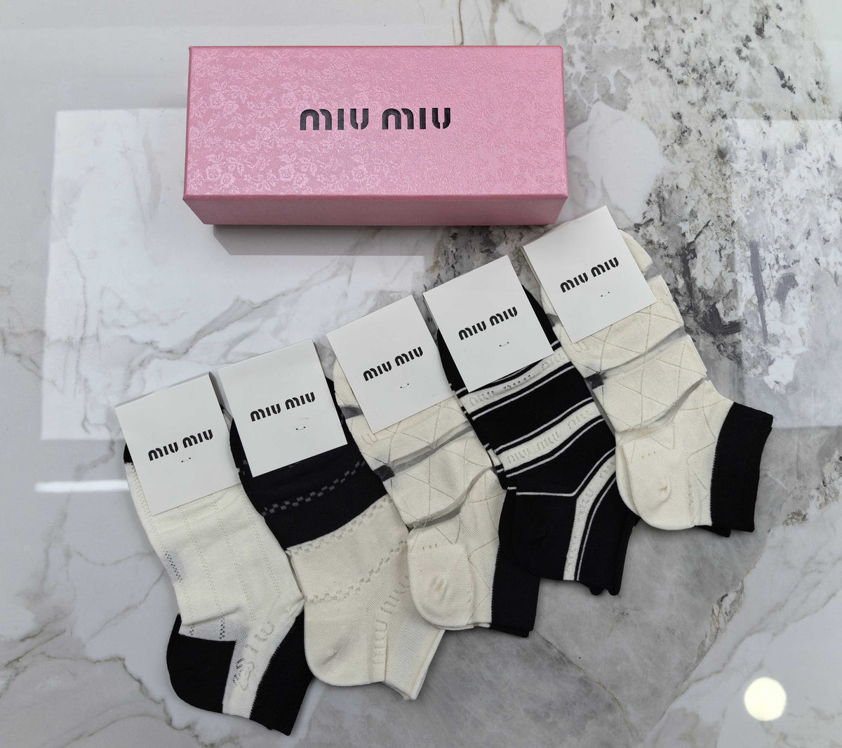 Miu Miu Black Cream White Contrast Toe Panels Ankle Socks, image 4