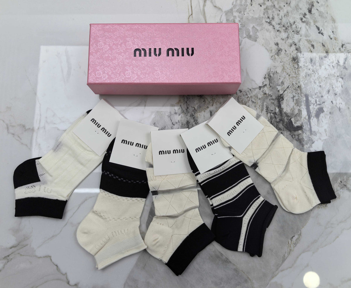 Miu Miu Black Cream White Contrast Toe Panels Ankle Socks, image 3