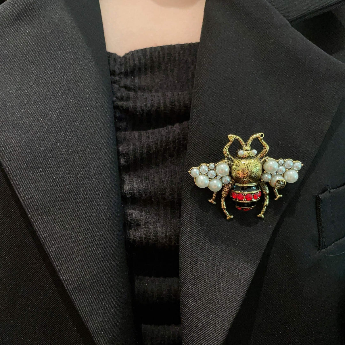 Gucci Brooch - image 2