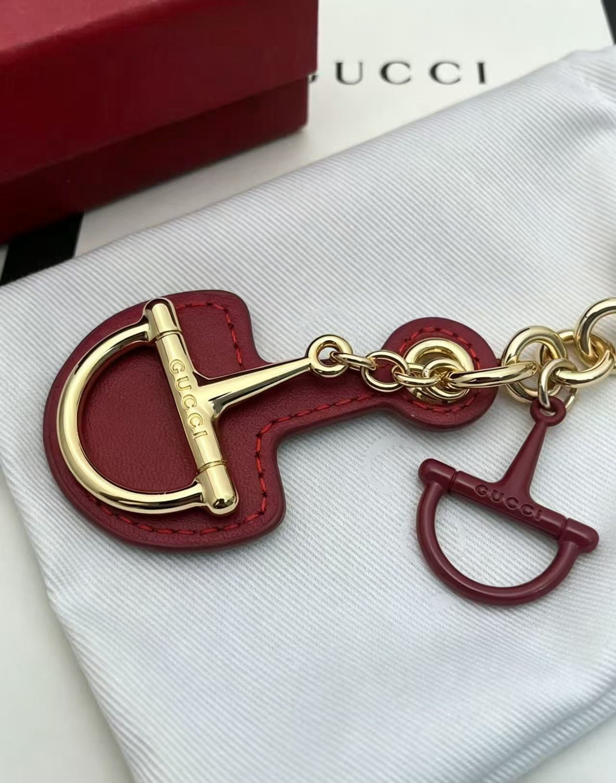 Gucci Horsebit Vintage-Inspired Red Keychain - image 4