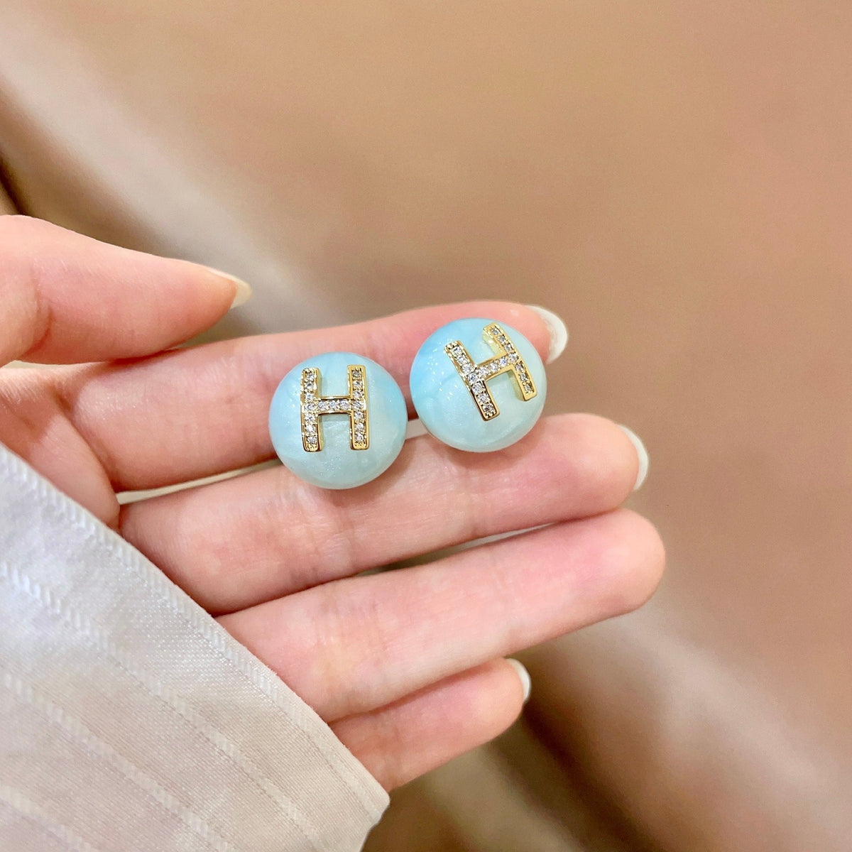 Hermès Earrings – Style 05 - image 4