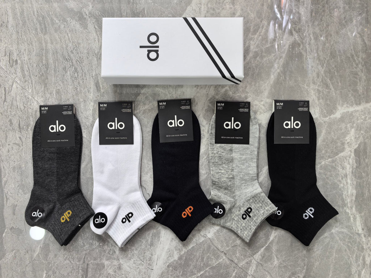 Alo Black White Grey Small Side Letters Ankle Socks, image 1