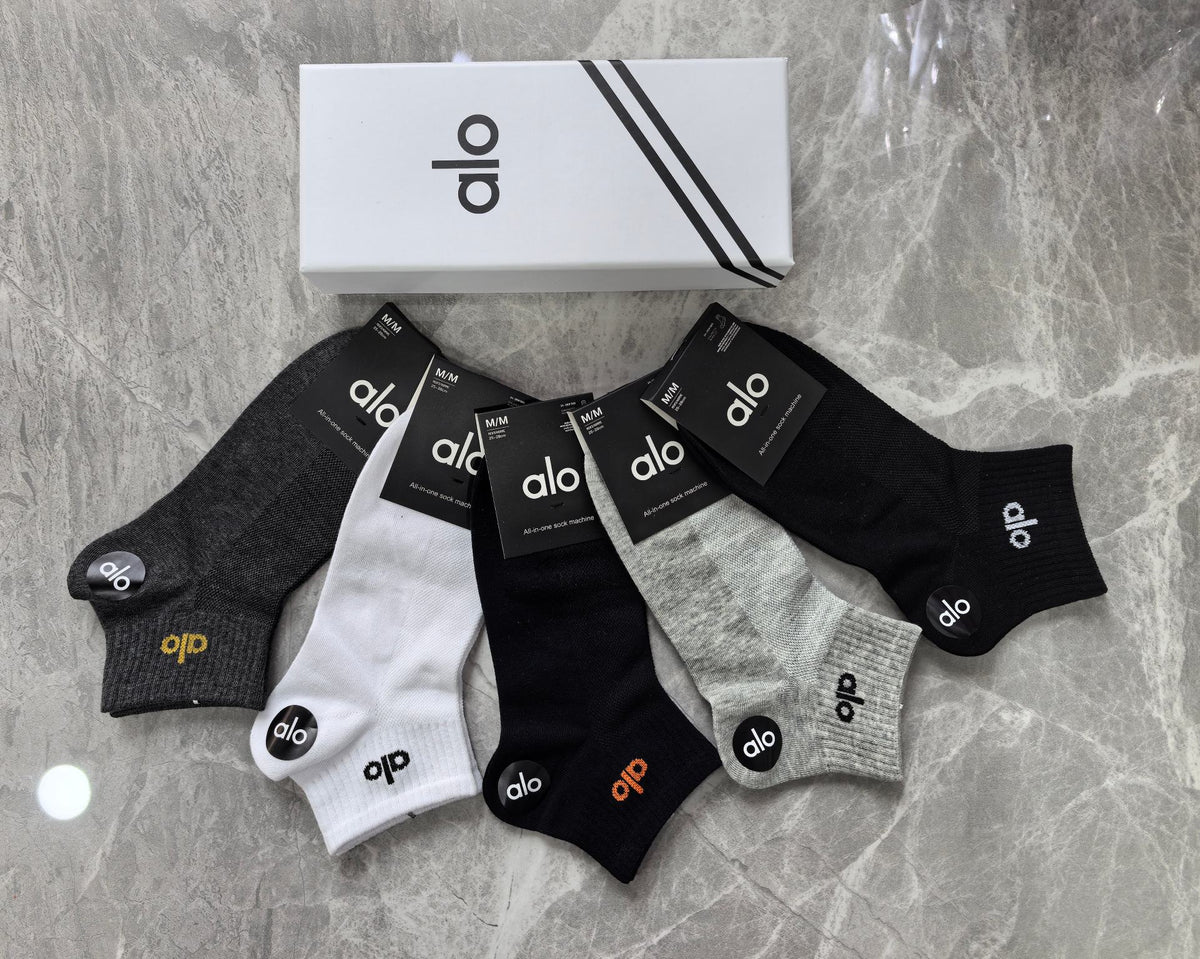 Alo Black White Grey Small Side Letters Ankle Socks, image 3