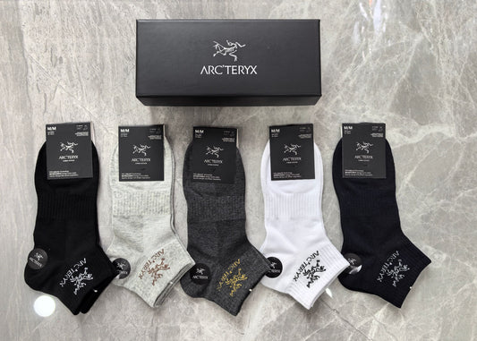 Arc'teryx Black Grey Cream Open Knit Small Bird Ankle Socks, image 1