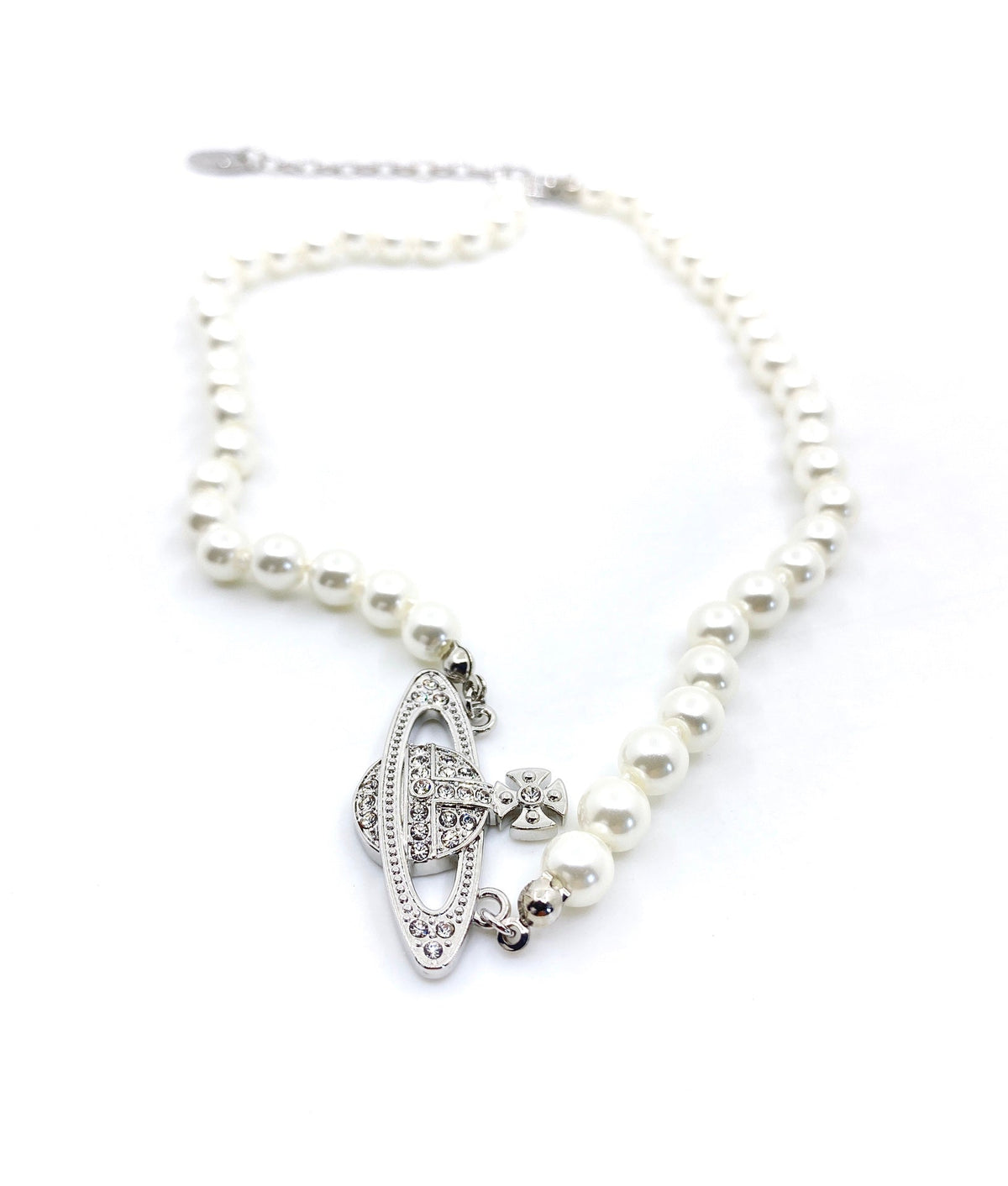 Vivienne Westwood Pearl Orb Necklace – Style 17 - image 4