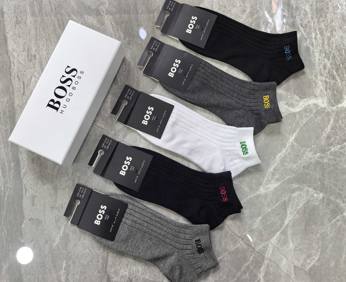 BOSS Neutral Ribbed Small Cuff Labels Crew Socks, image 5