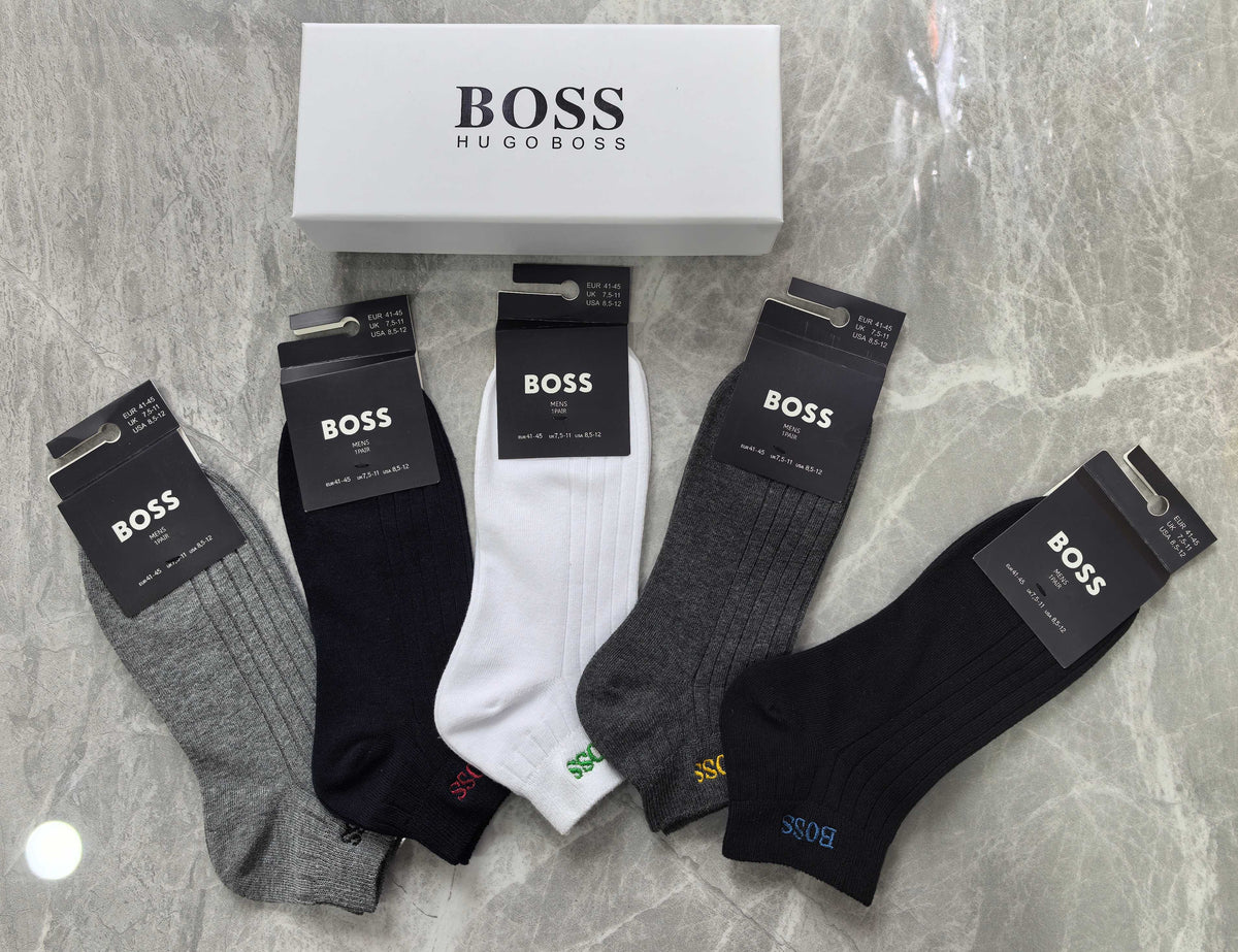 BOSS Neutral Ribbed Small Cuff Labels Crew Socks, image 2