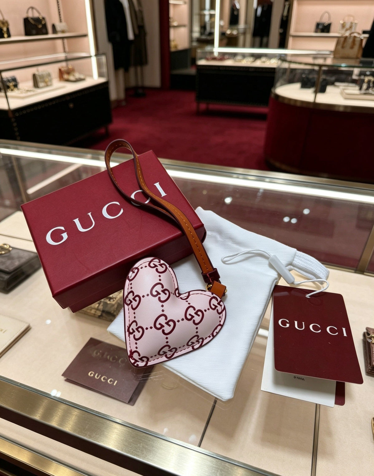 Gucci Heart Vintage-Inspired Jewelry - image 2