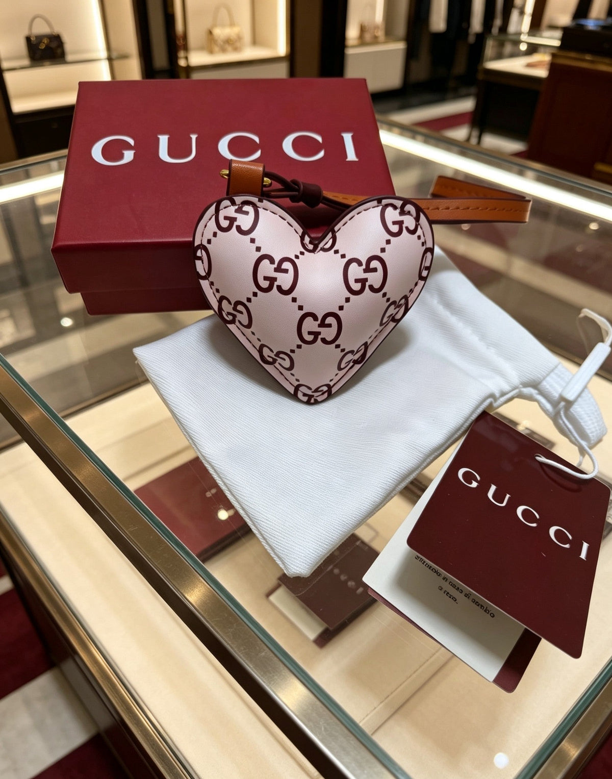 Gucci Heart Vintage-Inspired Jewelry - image 5