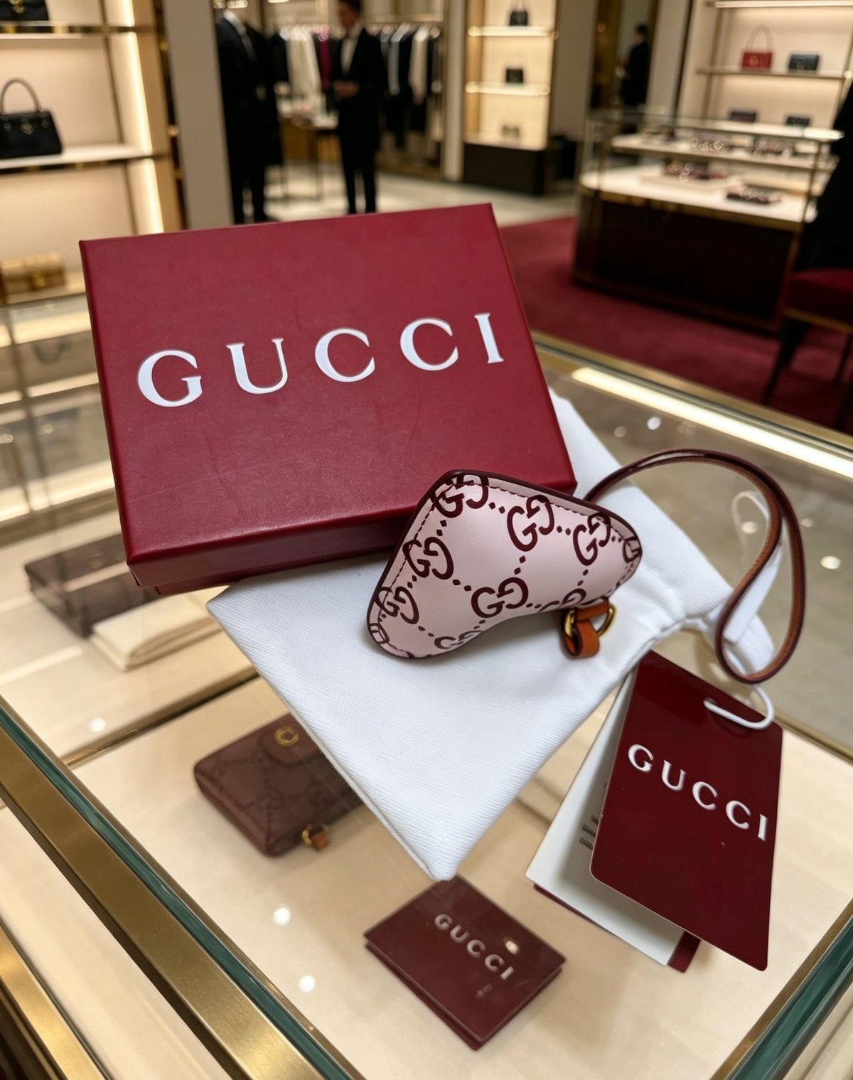 Gucci Heart Vintage-Inspired Jewelry - image 6