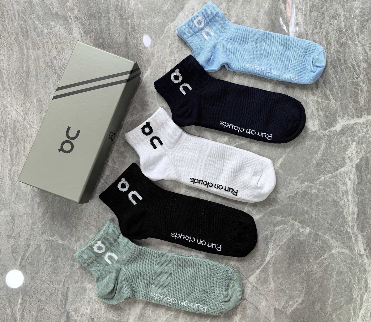 On Black White Blue Mint Foot Text No-Show Socks, image 1